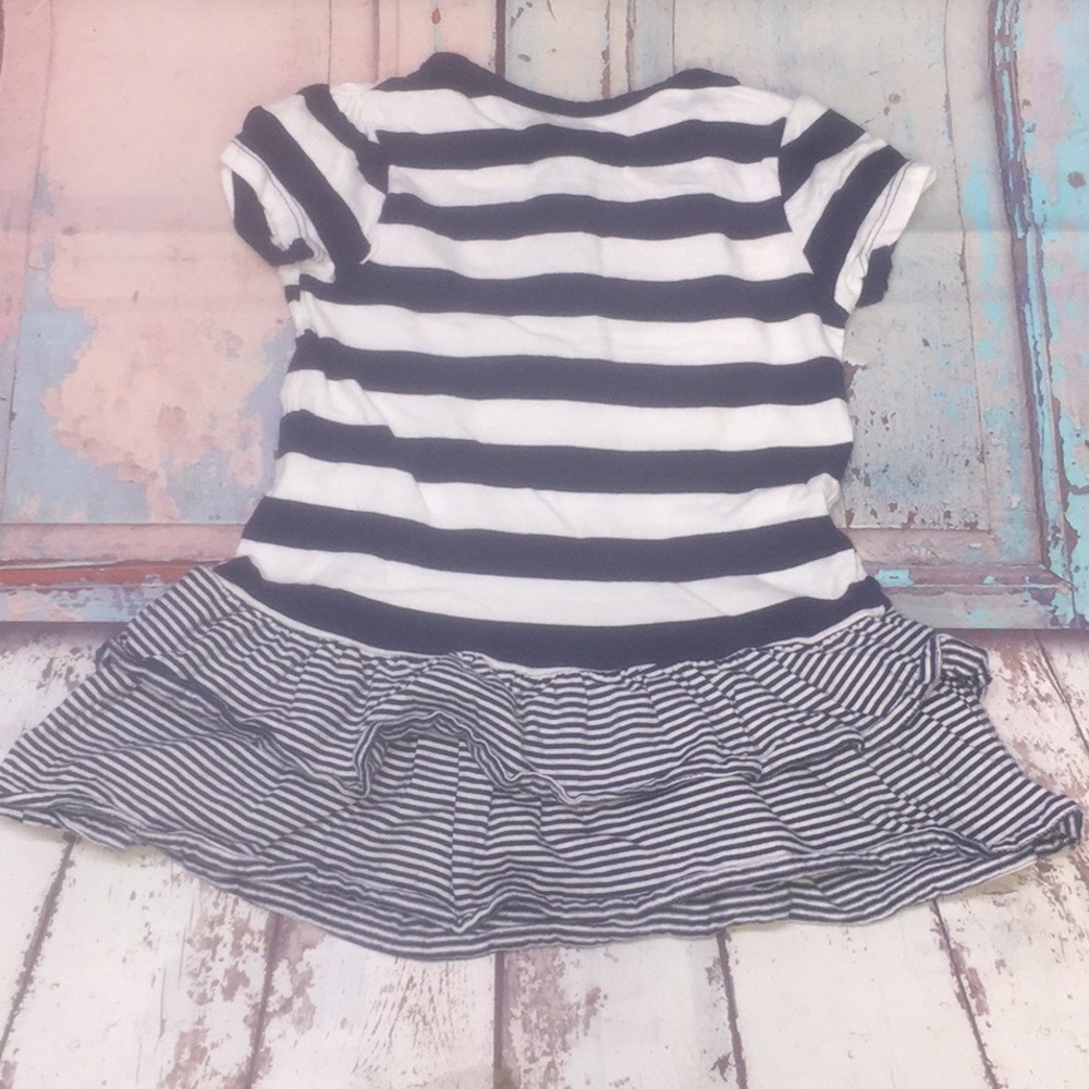 SALE👗👔 CARTERS Girls Stripped Ruffle Top - Picture 2 of 4